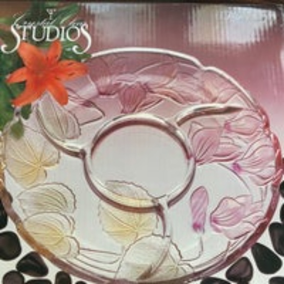 Crystal Clear Studios Casandra glass veggie plate Japan - Picture 5 of 5